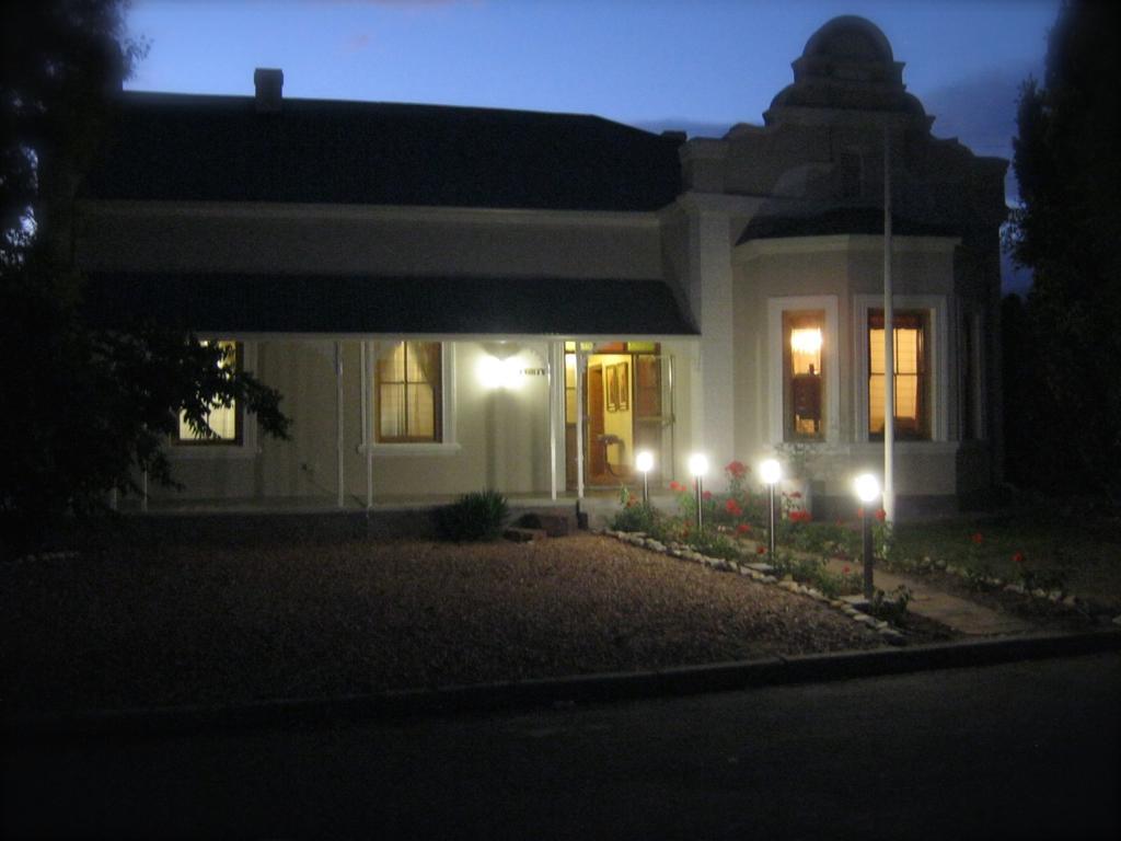 מלון Ladismith Manor מראה חיצוני תמונה